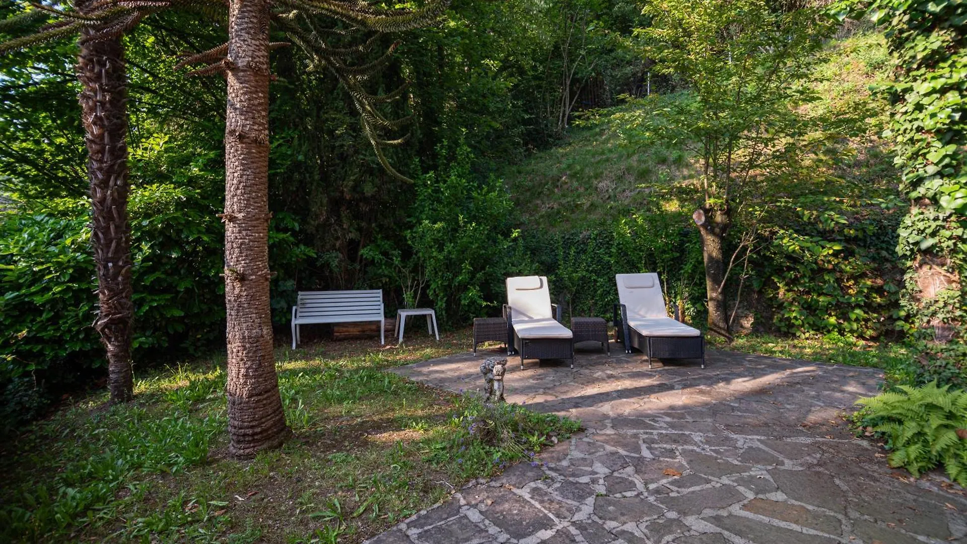 Holiday home Casa Claudia, A Due Passi Da Lago E Spiaggia Vesta Italy